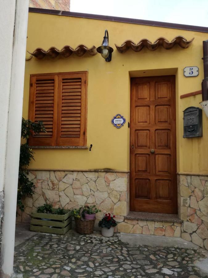 Domunua Holiday House Cefalu Bagian luar foto